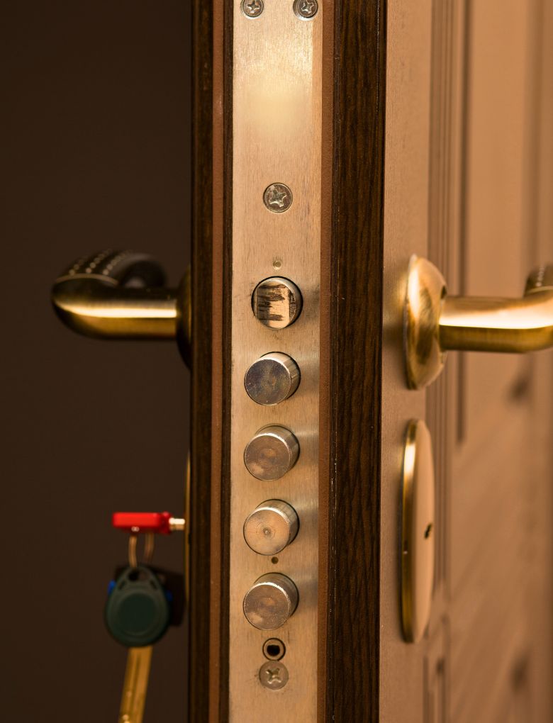 Entretien Annuel Serrures Multipoints à Saint-Ouen – Julior Multi Services (2)