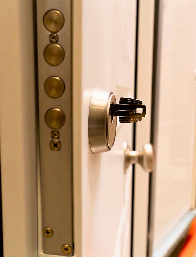 Entretien Annuel Serrures Multipoints à Saint-Ouen – Julior Multi Services