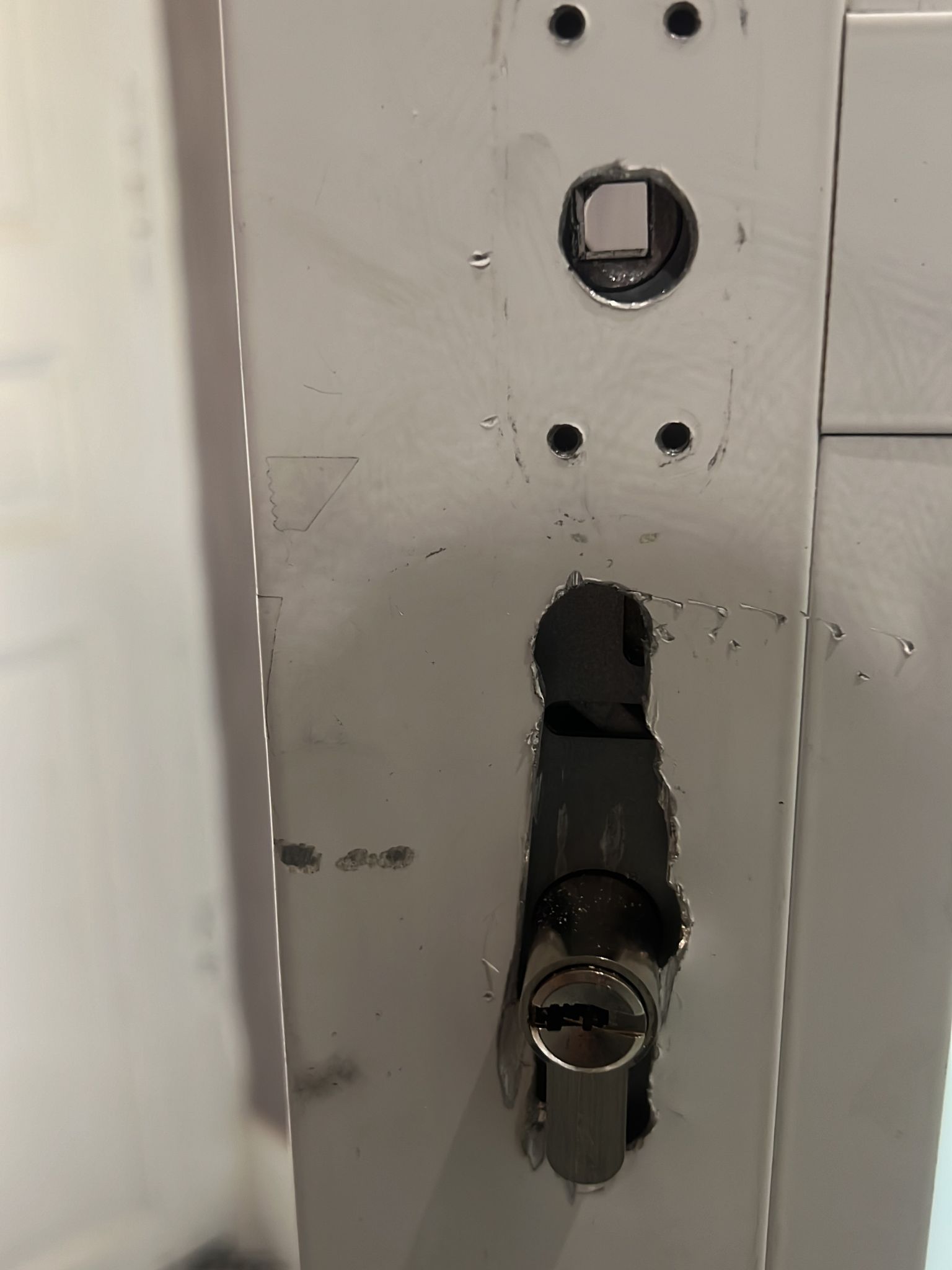 Pendant intervention - Ouverture serrure Airbnb Le Raincy